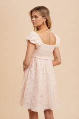 Light Pink Floral Lace Embroidered Puff Sleeve Dress