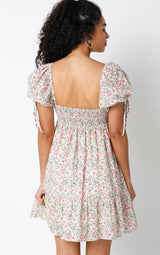 Cream Floral Sweetheart Neck Short Puff Sleeve Dress