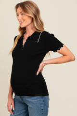 Black Ribbed Scallop Trim Split V-Neck Short Sleeve Maternity Top