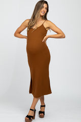 Rust Ribbed Sleeveless Maternity Midi Dress