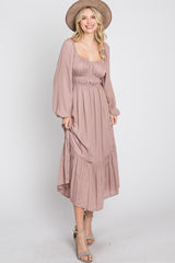 Mauve Satin Ruched Sweetheart Neck Midi Dress