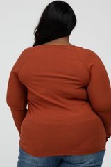 Rust Ribbed Button Front Plus Top