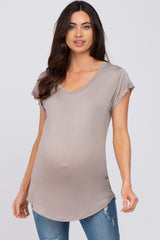 Taupe Solid Short Sleeve Curved Hem Maternity Top