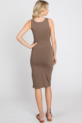 Mocha Basic Sleeveless Fitted Dress