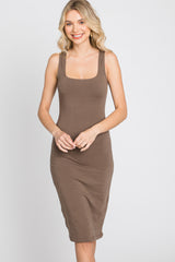 Mocha Basic Sleeveless Fitted Dress