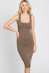 Mocha Basic Sleeveless Fitted Dress