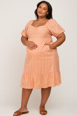 Peach Textured Sweetheart Maternity Plus Midi Dress