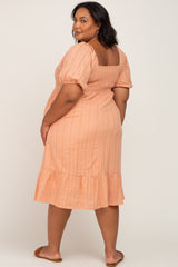 Peach Textured Sweetheart Maternity Plus Midi Dress