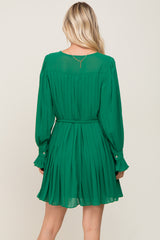 Green Pleated Waist Tie Long Sleeve Dress