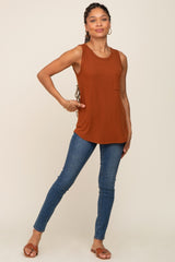 Rust Sleeveless Ribbed Pocked Top