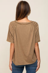 Mocha Front Pocket Raw Edge Trim Short Sleeve Top