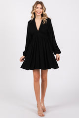 Black Linen Deep V-Neck Long Sleeve Dress